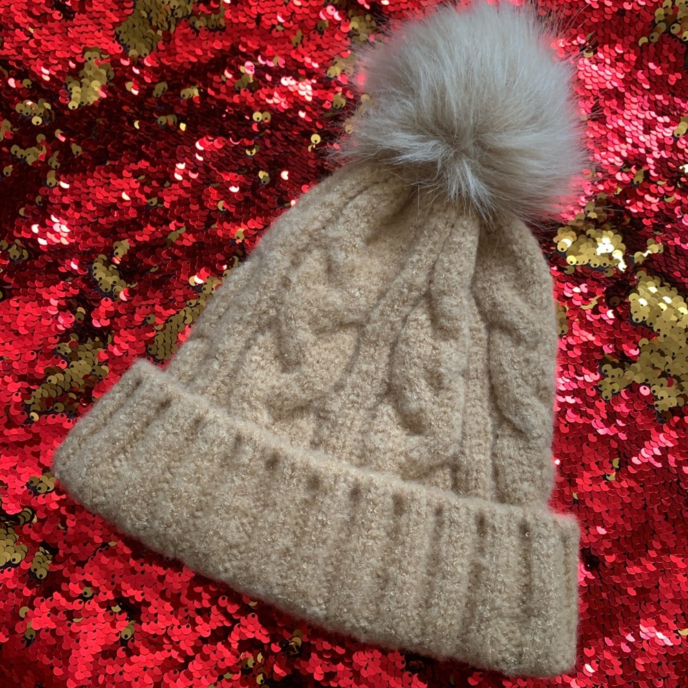 Hat - Picture 4 of 4